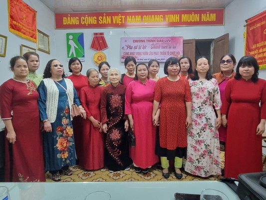 Hội người mù Hà Đông tổ chức chương trình giao lưu "Phụ nữ tự lực -, Thanh niên tự tin cùng khát vọng vươn lên phát triển tổ chức Hội"