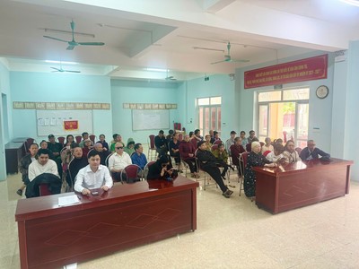 Chi hội Người mù Liên phường Từ Liêm tuyên truyền pháp luật về công tác bầu cử và gặp mặt hội viên nữ nhân dịp 8/3