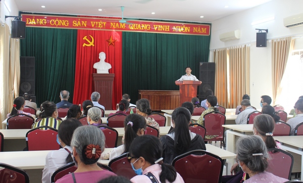 Hội Người mù huyện Phú Xuyên tổ chức quán triệt chương trình 01 của Thành ủy Hà Nội, học tập tư tưởng đạo đức phong cách Hồ Chí Minh